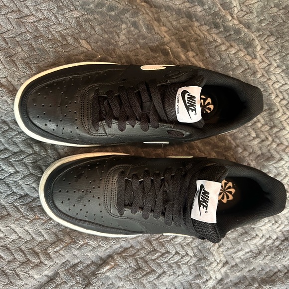 Nike court version - Picture 2 of 2